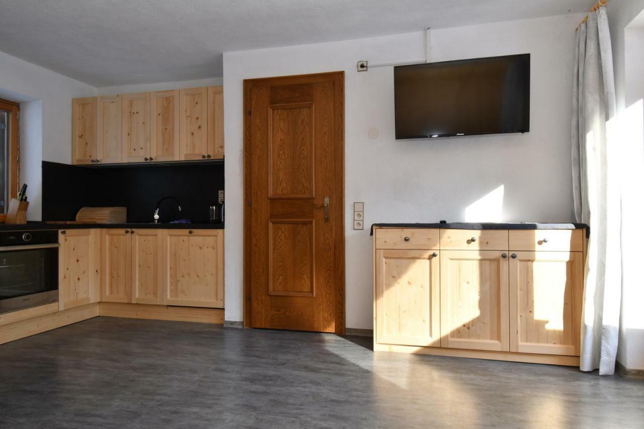 Haus Hubertus Apartment ซังคท์เลออนฮาร์ด อิม พิทซ์ทัล ภายนอก รูปภาพ