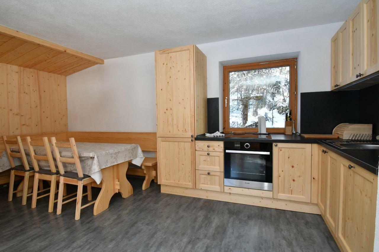 Haus Hubertus Apartment ซังคท์เลออนฮาร์ด อิม พิทซ์ทัล ภายนอก รูปภาพ